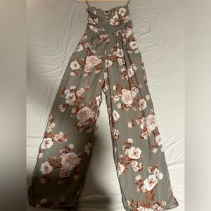 Floral Wide-Leg Pants in Gray